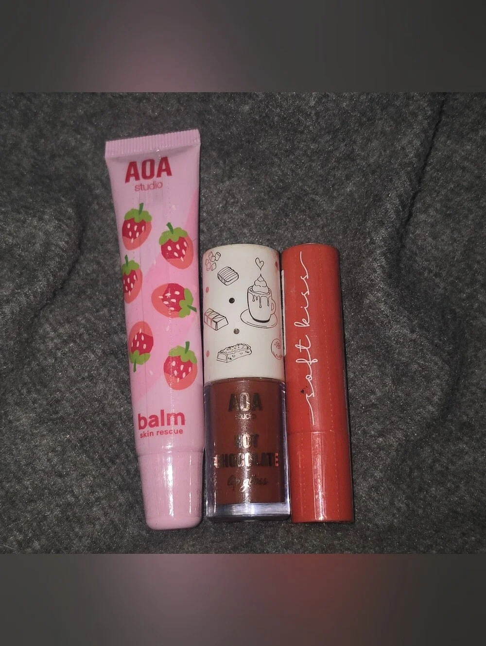 AOA Lip Balm In Strawberry, Balm Stick & Tinted Lip Gloss BNIB